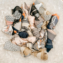 Load image into Gallery viewer, Heart of Dixie Scarves