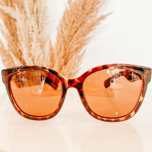 Load image into Gallery viewer, Matt And Nat Sunglasses
