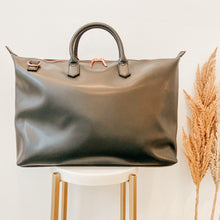 Load image into Gallery viewer, Matt and Nat Bags