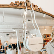 Load image into Gallery viewer, Matt and Nat Bags