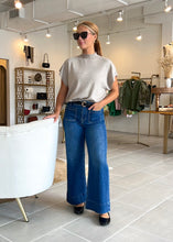 Load image into Gallery viewer, The Willow Top

