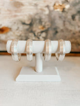 Load image into Gallery viewer, Cerena Bracelet
