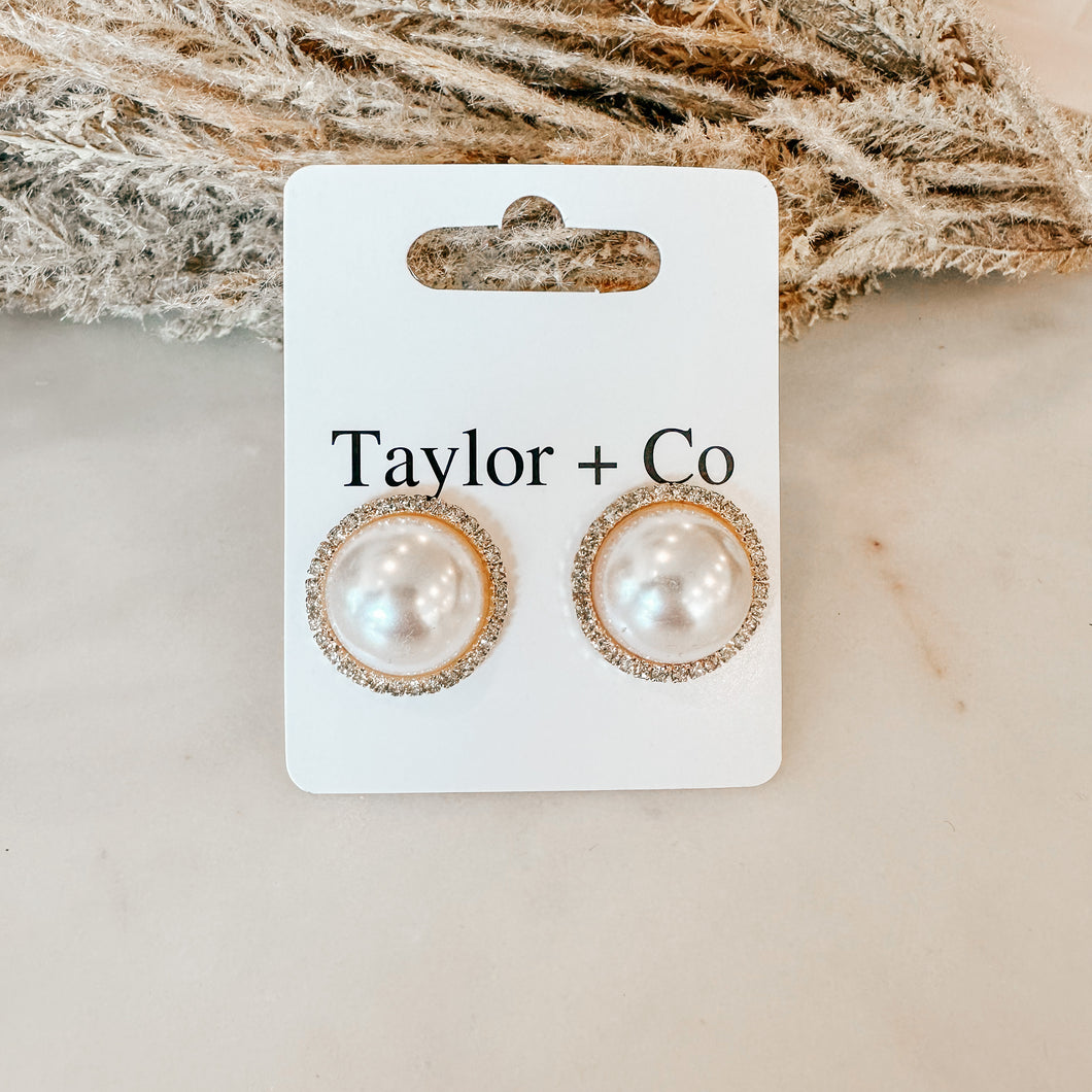 Sparkling Pearl Earrings