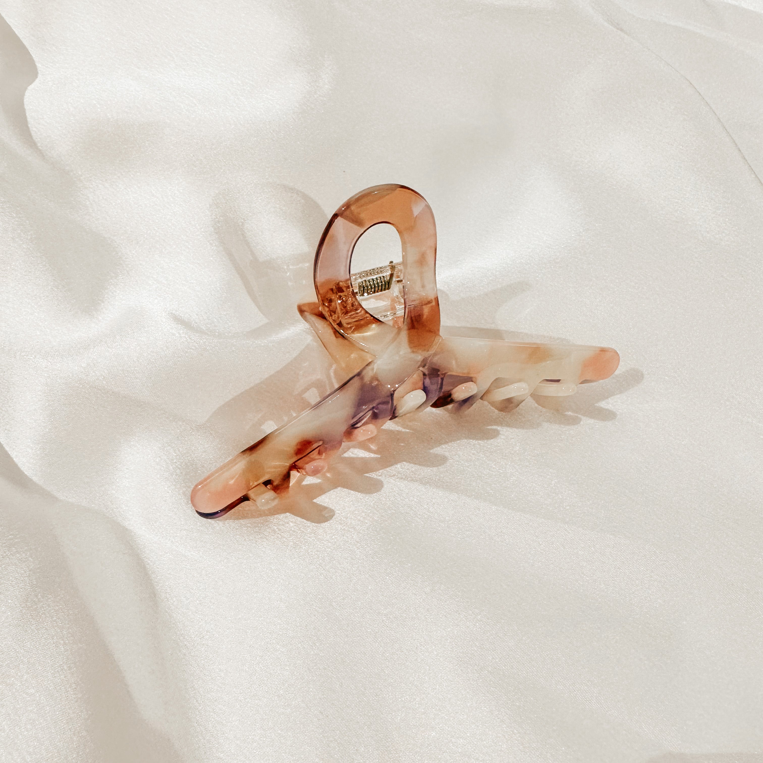 The Alice Claw Clip