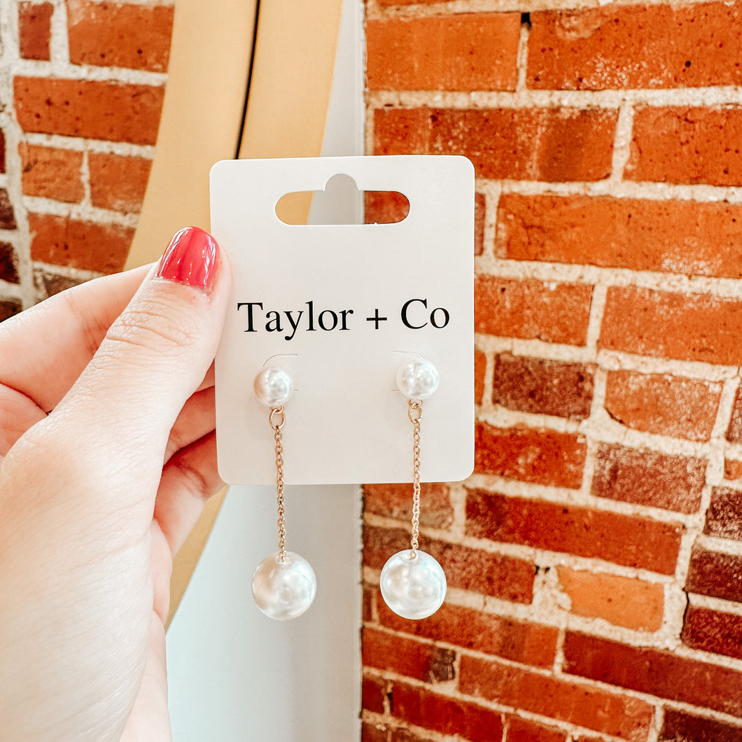 Taylor Pearl Earrings