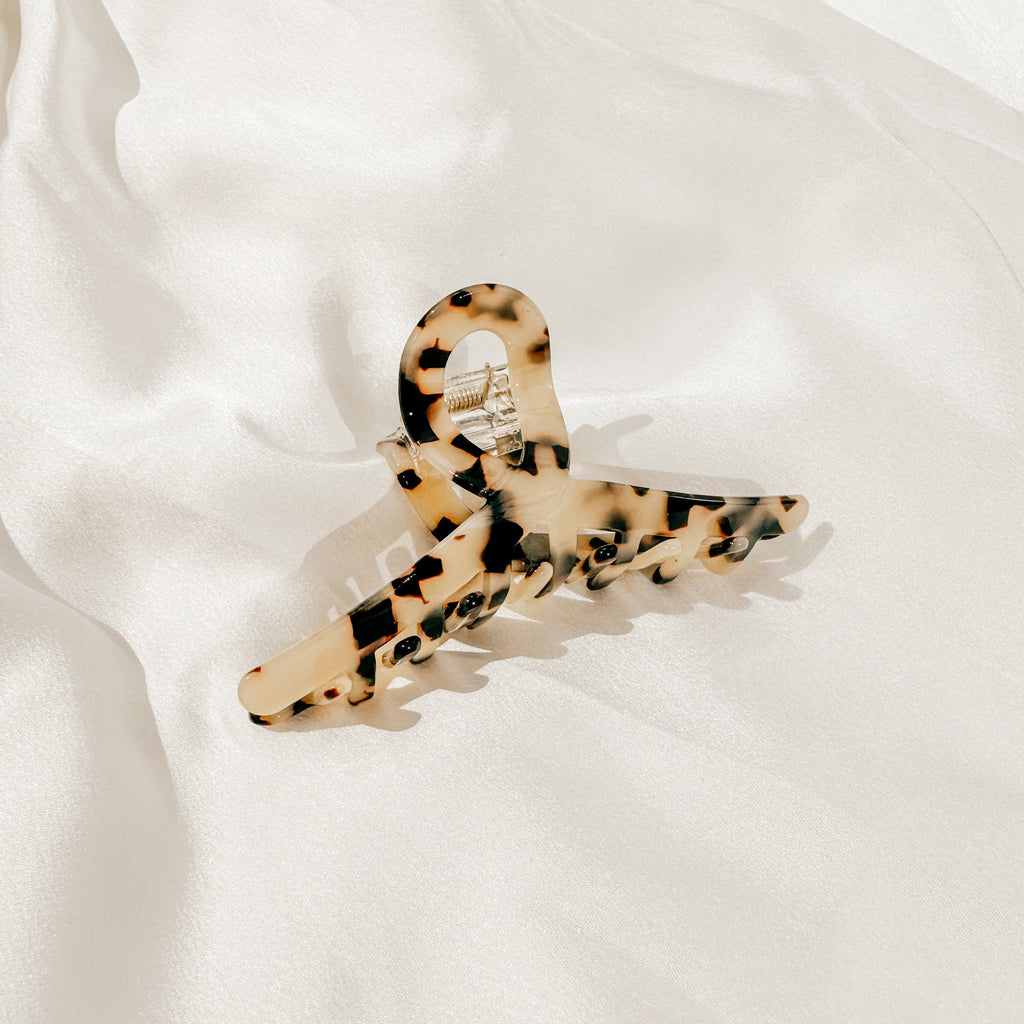 The Alice Claw Clip