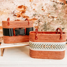 Load image into Gallery viewer, Hamptons Summer Bag
