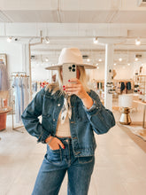 Load image into Gallery viewer, Leslie Denim Jacket
