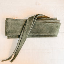 Load image into Gallery viewer, Suede Wrap Belt
