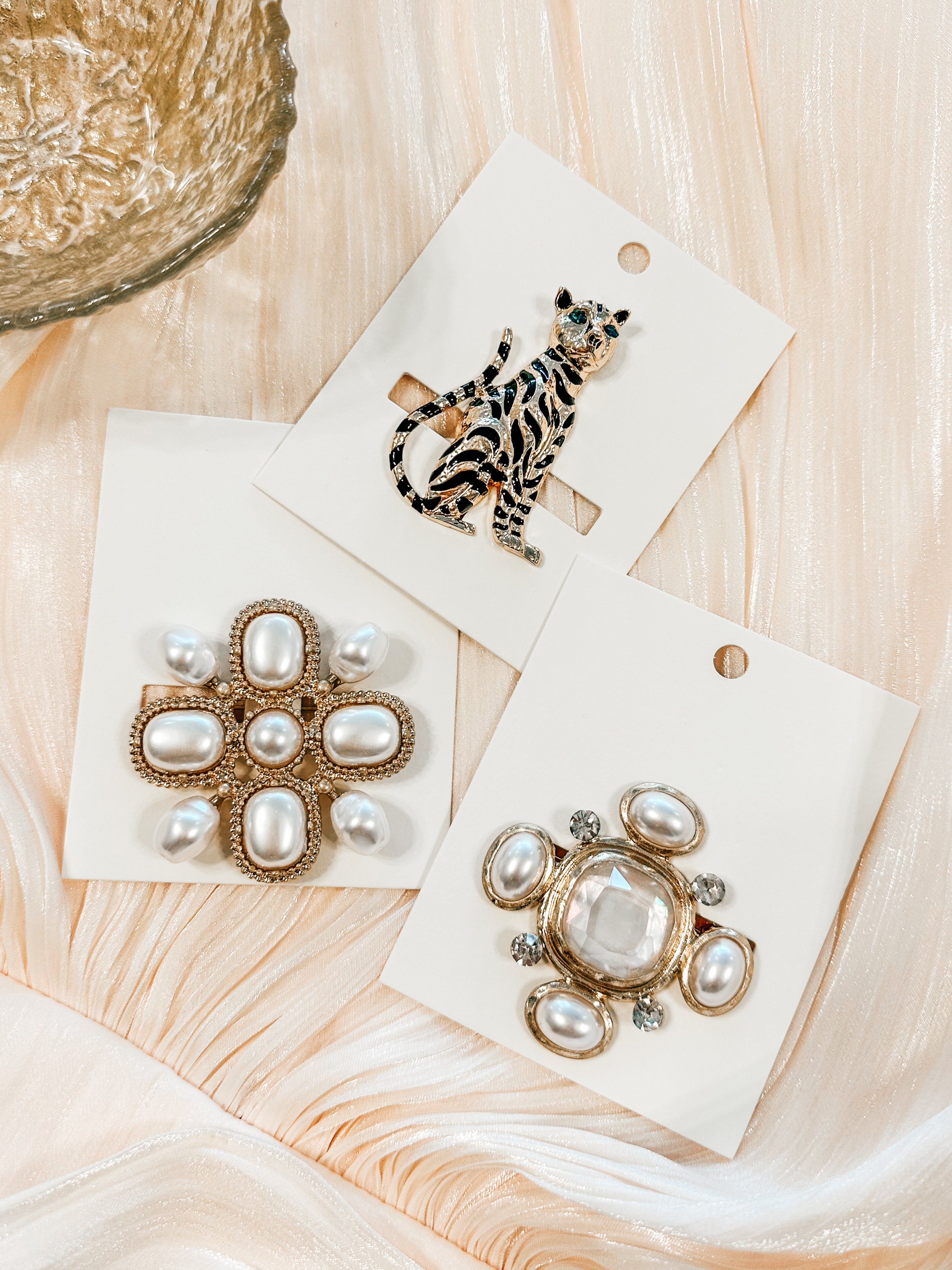Staying Elegant Brooch