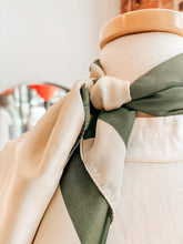 Load image into Gallery viewer, Elise Scarf
