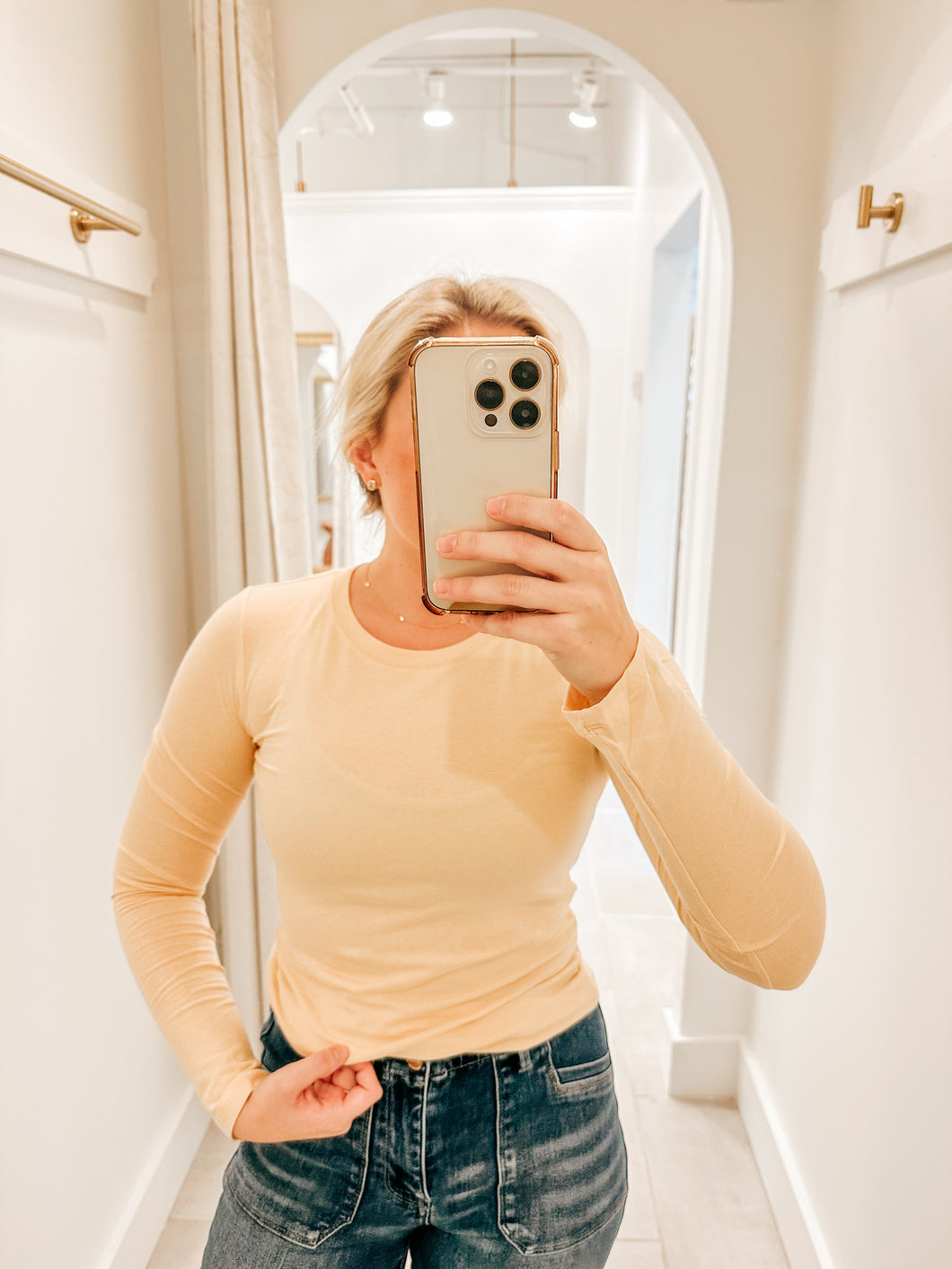 Runaway Basic Long Sleeve Tee