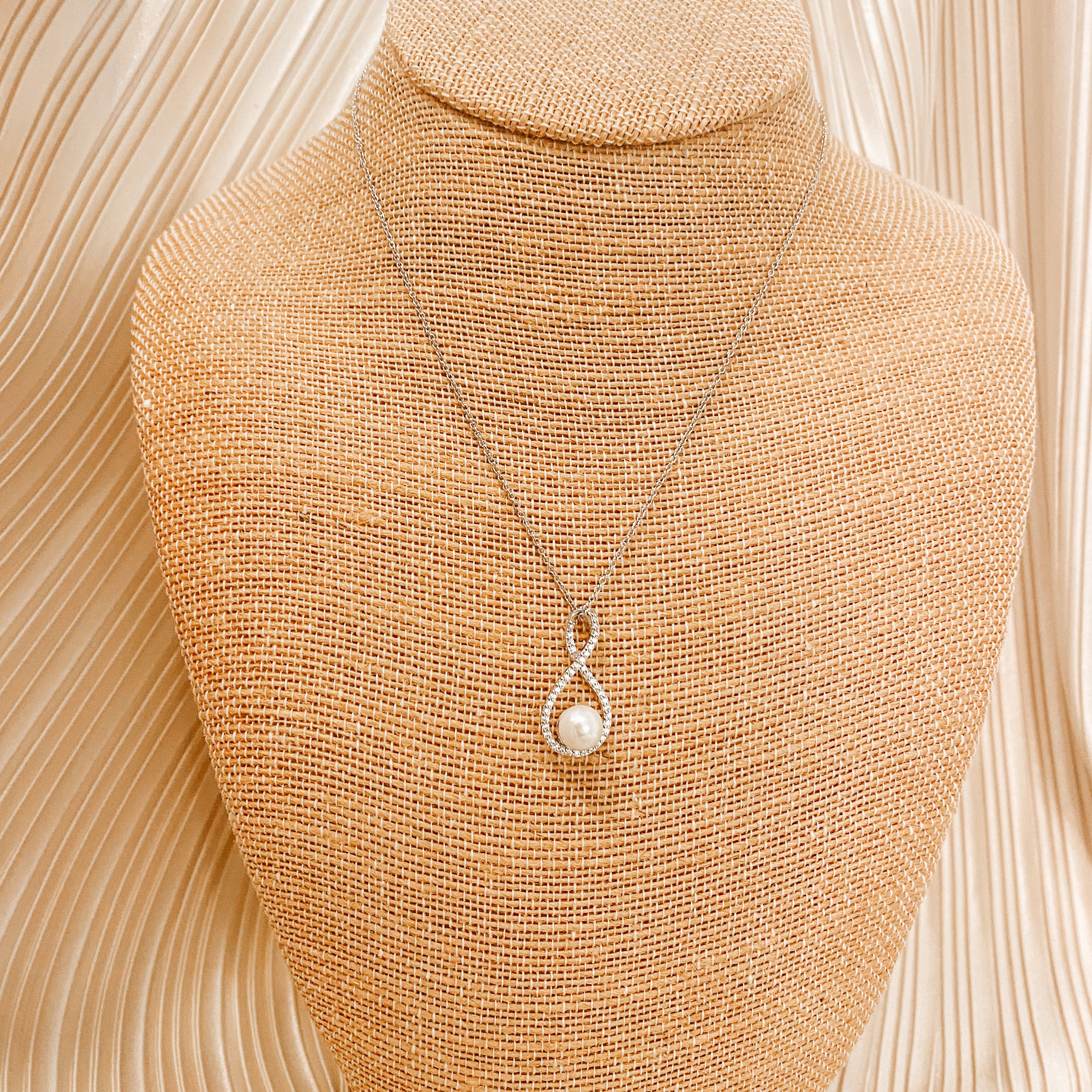 Cathryn Necklace