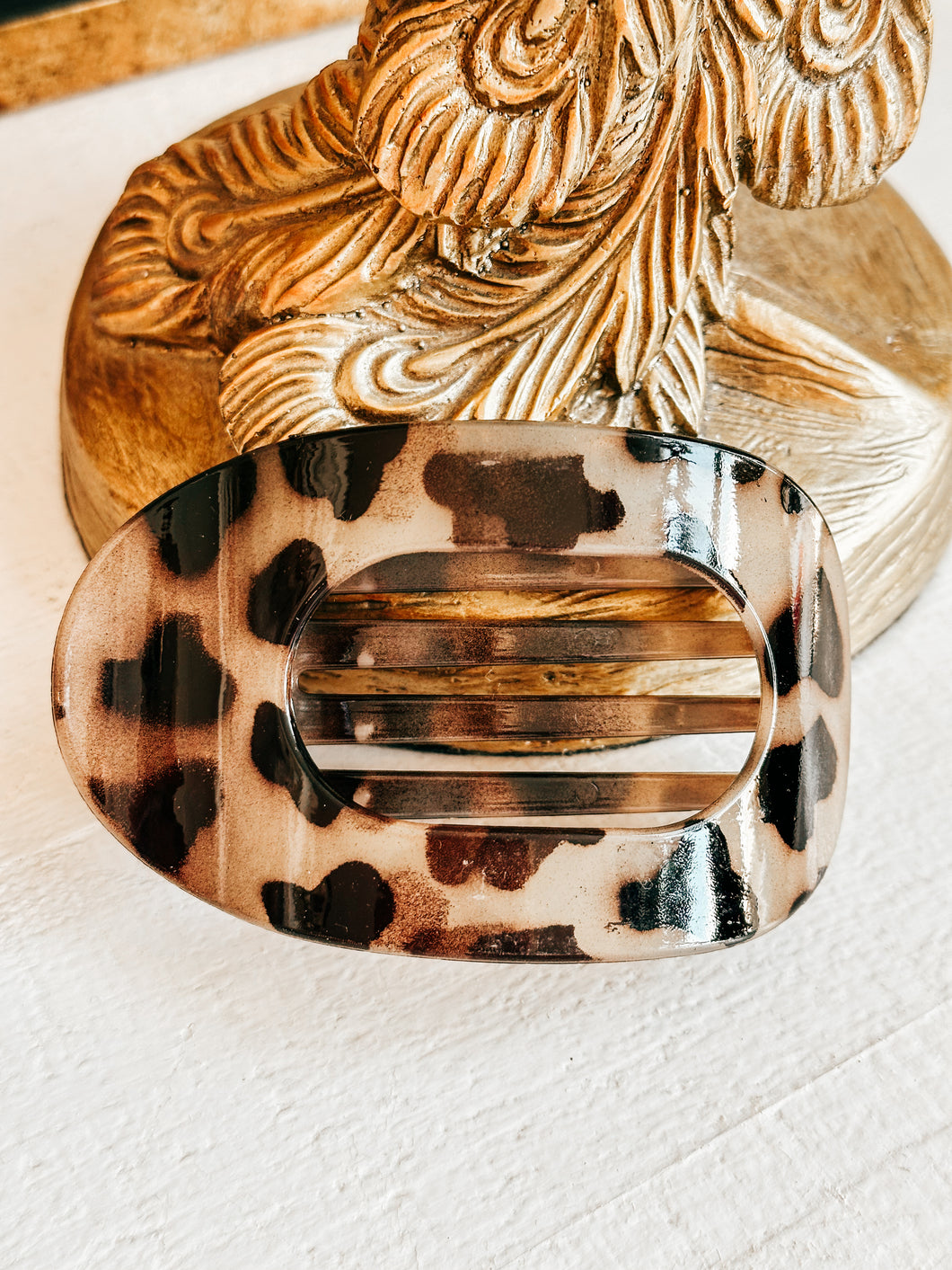 The Claire Claw Clip