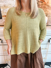 Load image into Gallery viewer, Elizabeth Taylor Sweater
