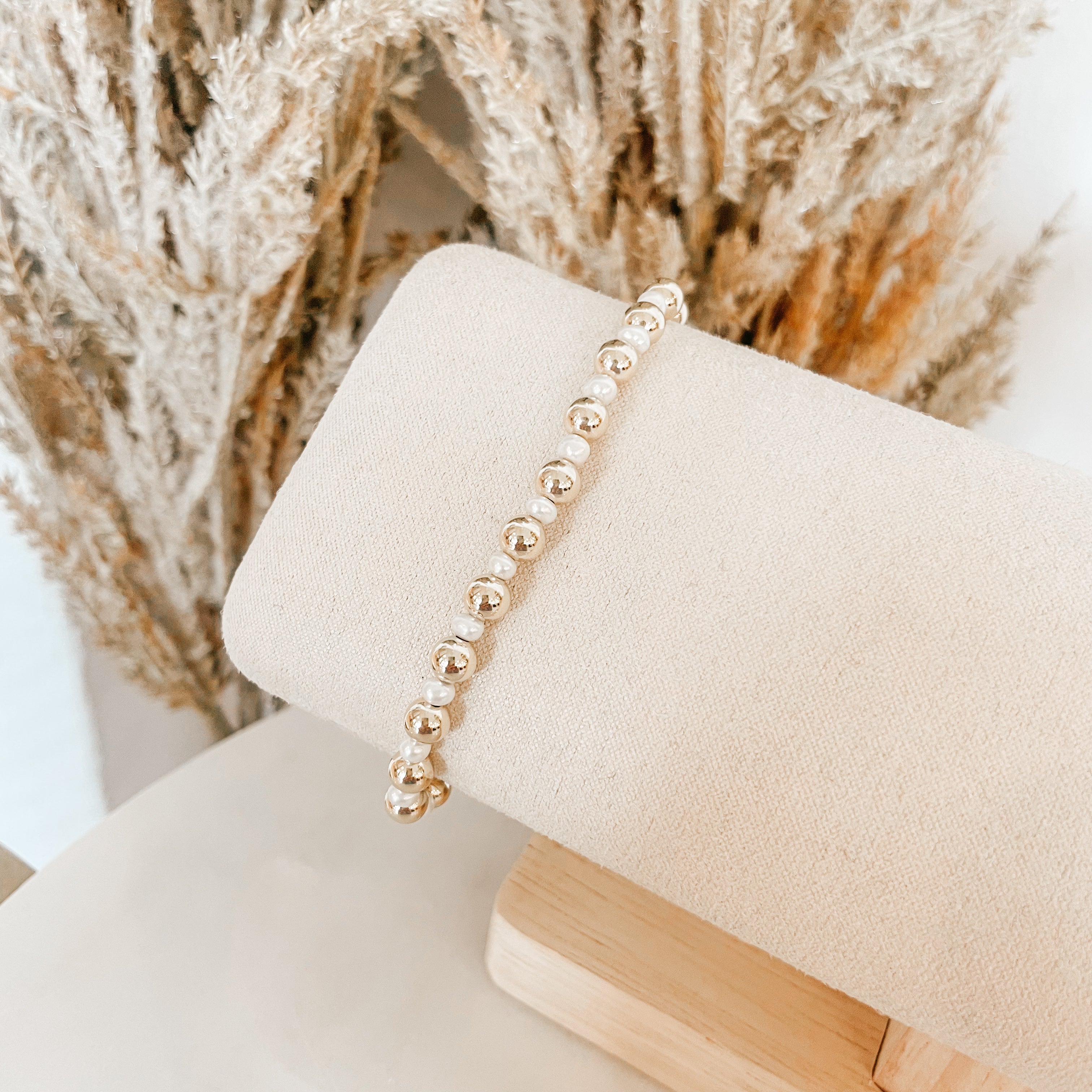 14k Gold Filled and Pearl 5mm Montauk Bracelet