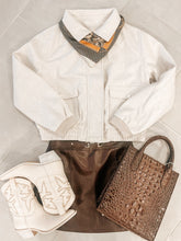 Load image into Gallery viewer, Trip To New York Jacket
