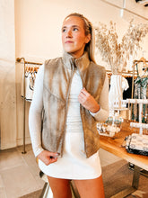 Load image into Gallery viewer, Irwin Vest
