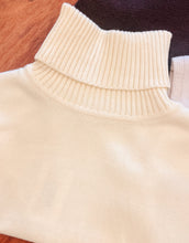Load image into Gallery viewer, Mountain Morning Sweater
