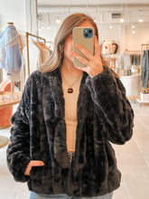 Load image into Gallery viewer, Fiona Fur Jacket
