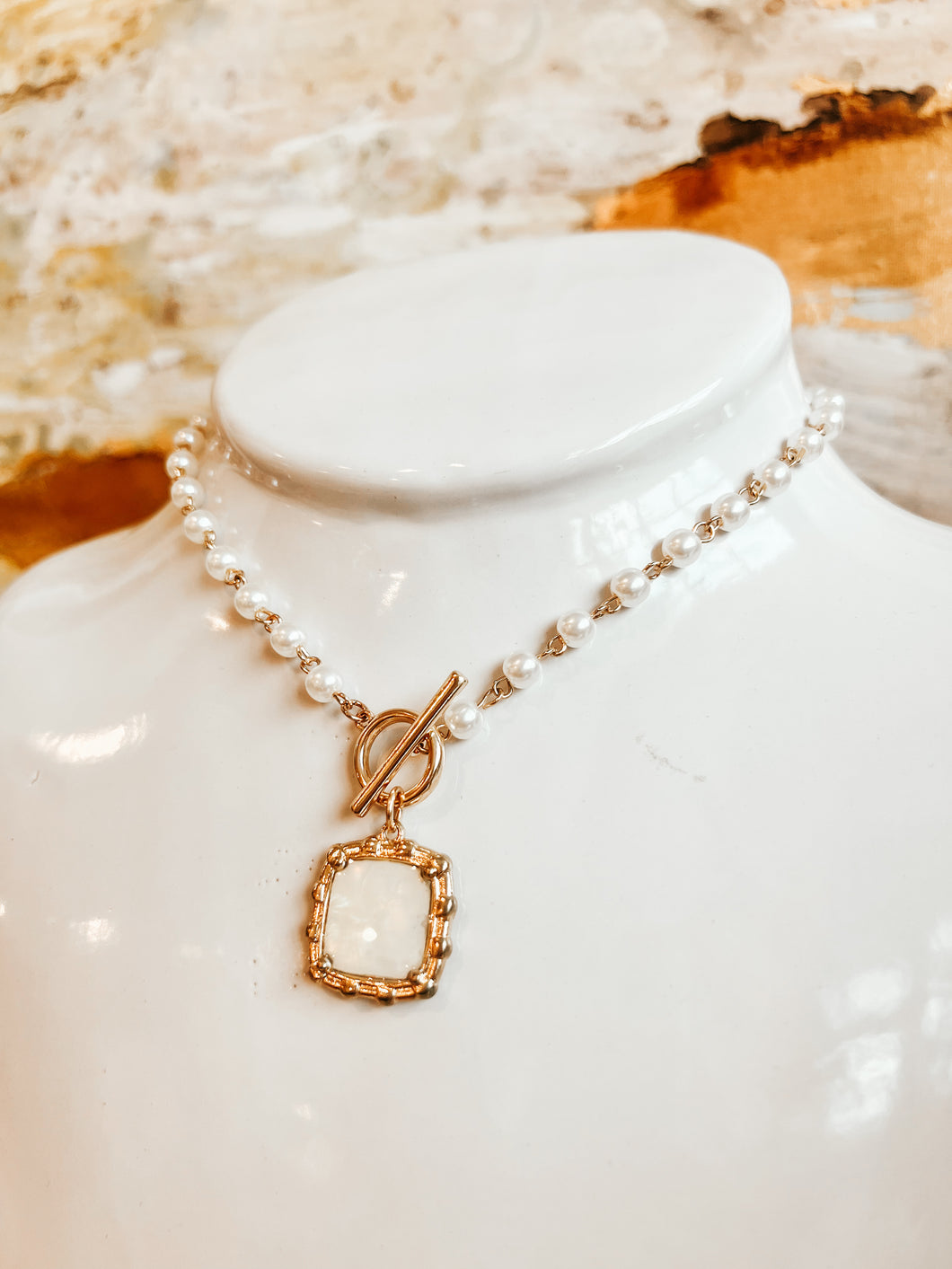 Closure Pearl Necklace
