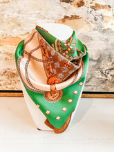 Load image into Gallery viewer, Sarah Chain Scarves
