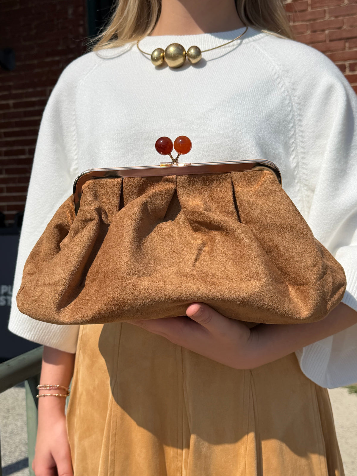 The Renae Clutch