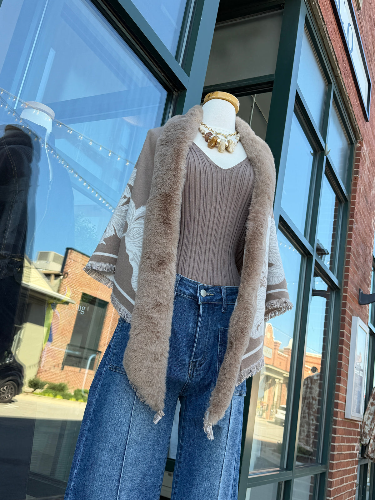 Cozy Days Shaw